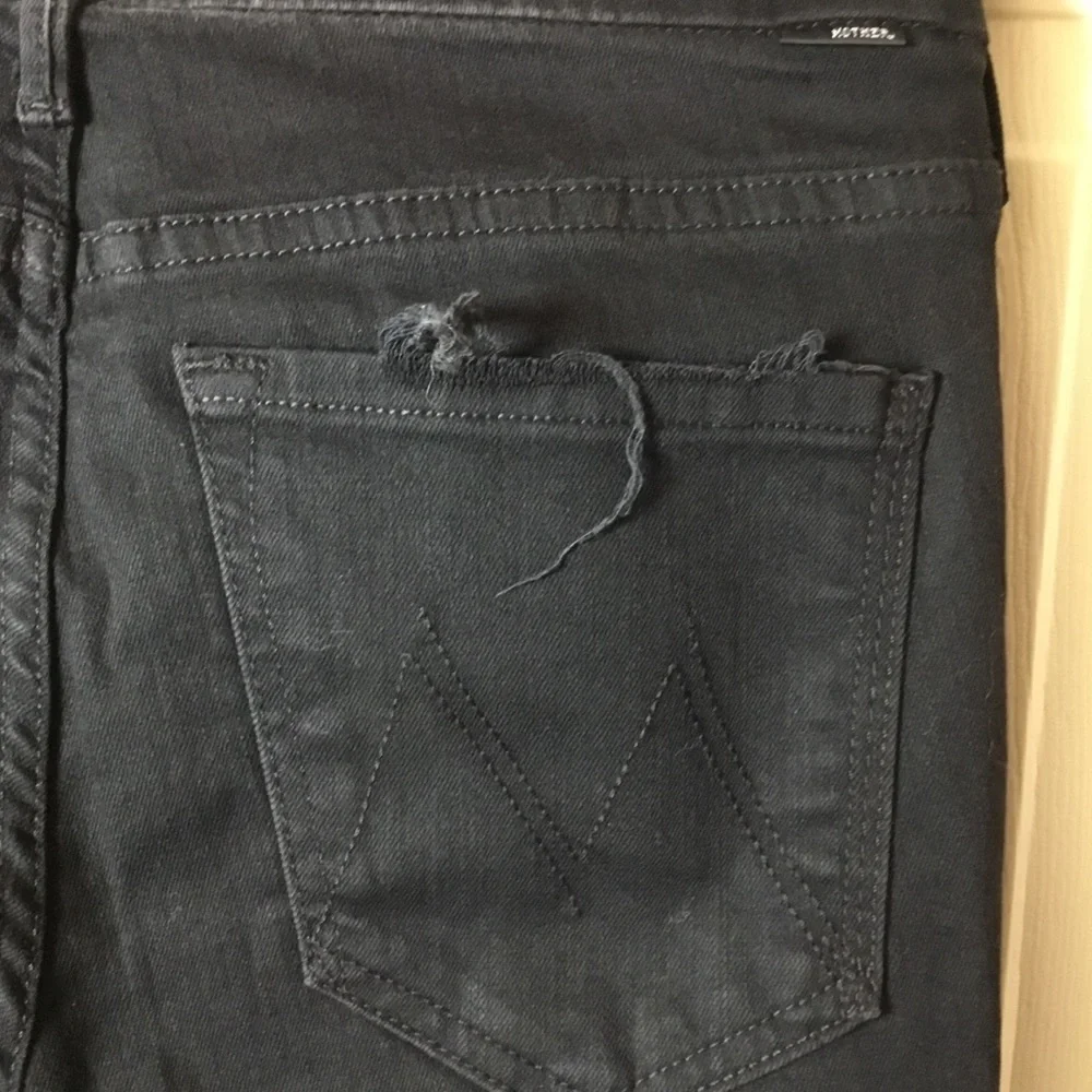 MOTHER Looker Ankle Fray Black Distressed Skinny Jeans - 26